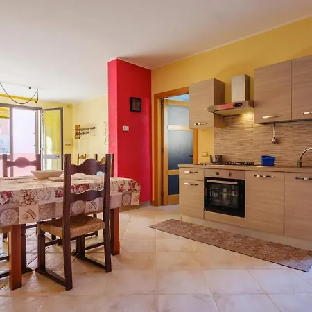 Casa Corte Pupino * ורנולה